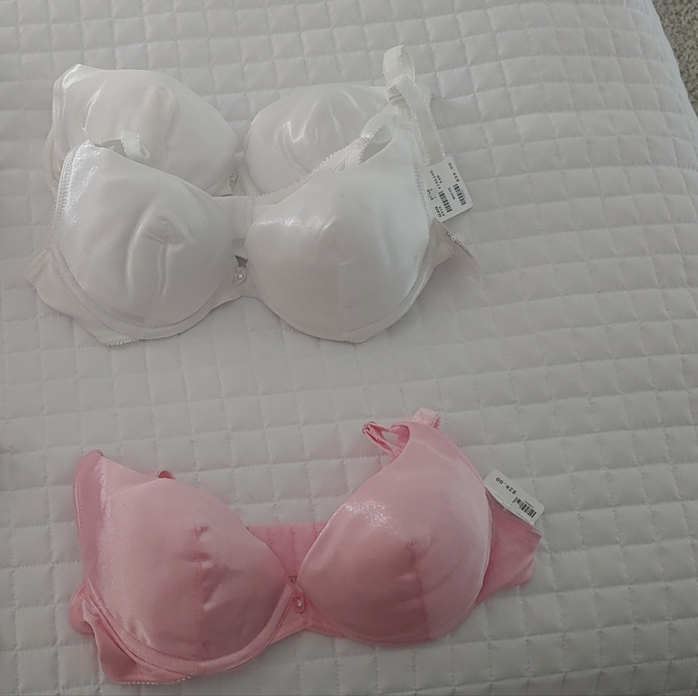 Frederick's of Hollywood Bras 34B